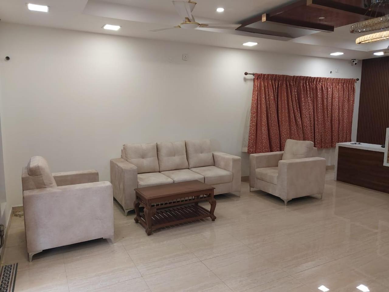 Azhagappa Residency Apartment Pondicherry Exterior photo
