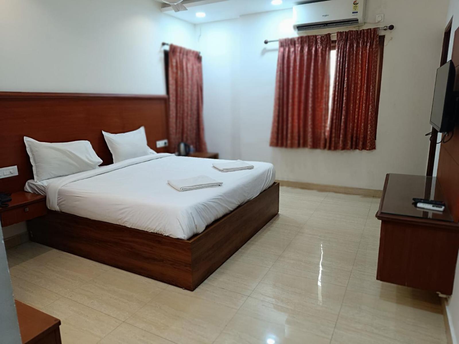 Azhagappa Residency Apartment Pondicherry Exterior photo