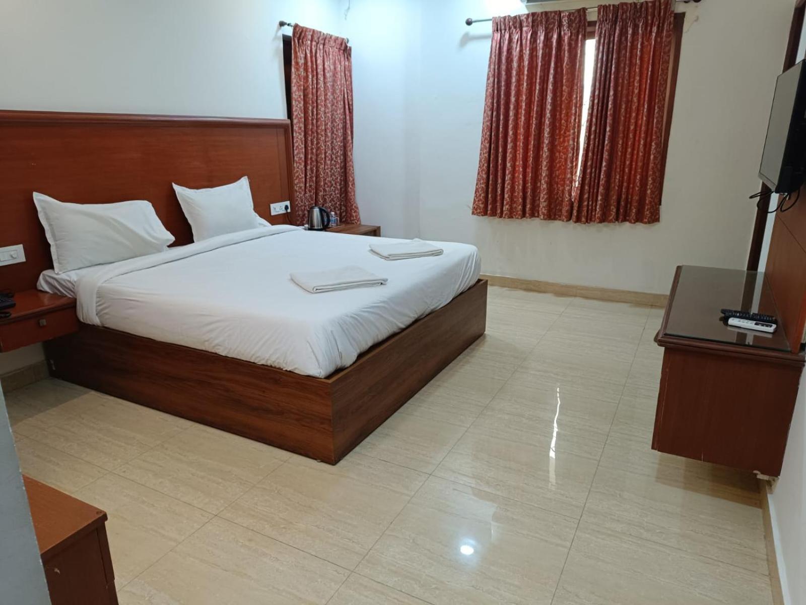 Azhagappa Residency Apartment Pondicherry Exterior photo