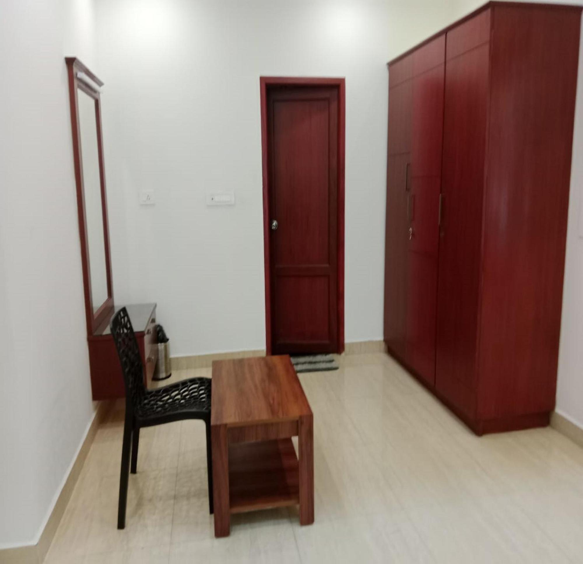 Azhagappa Residency Apartment Pondicherry Exterior photo