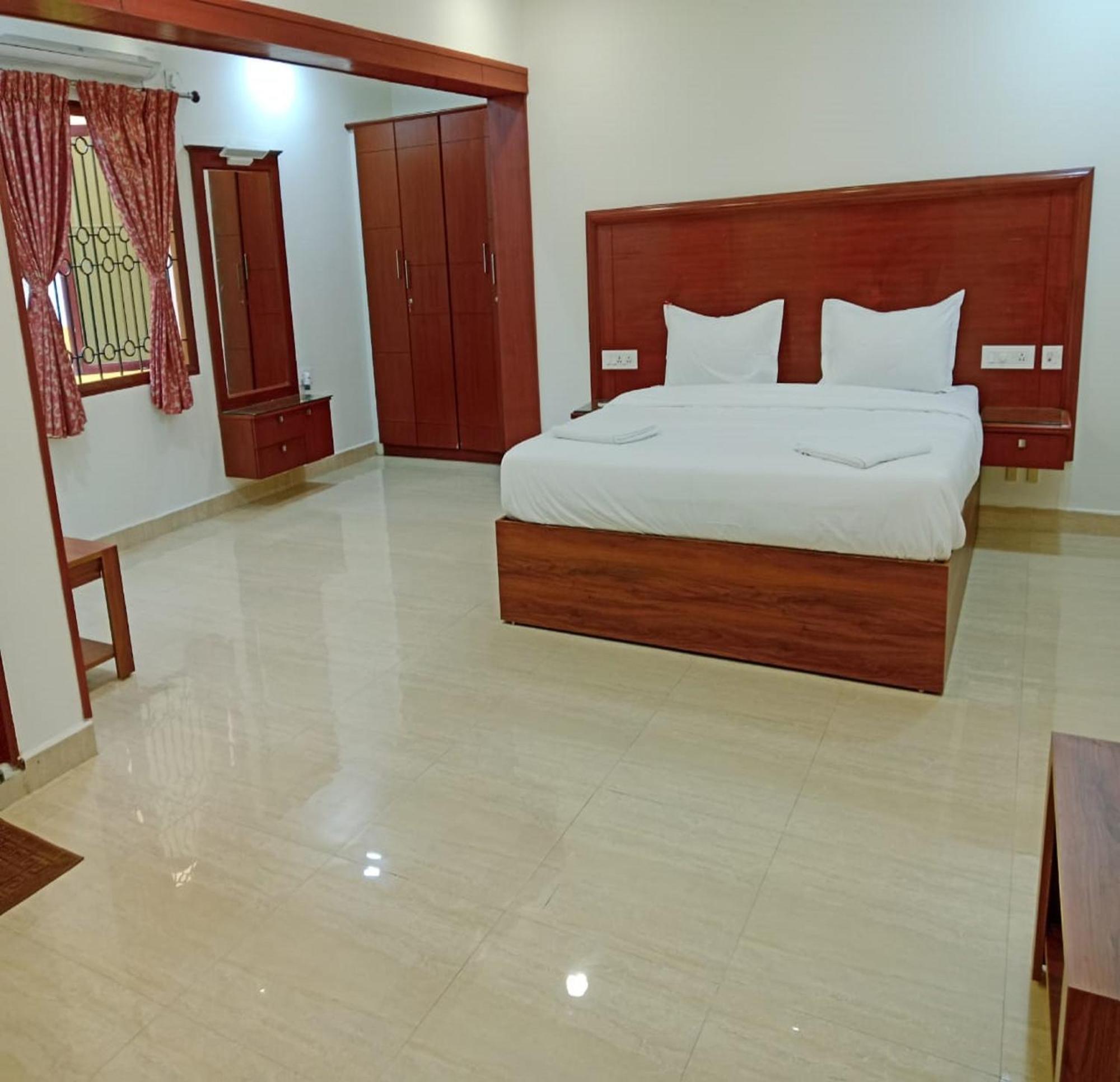 Azhagappa Residency Apartment Pondicherry Exterior photo