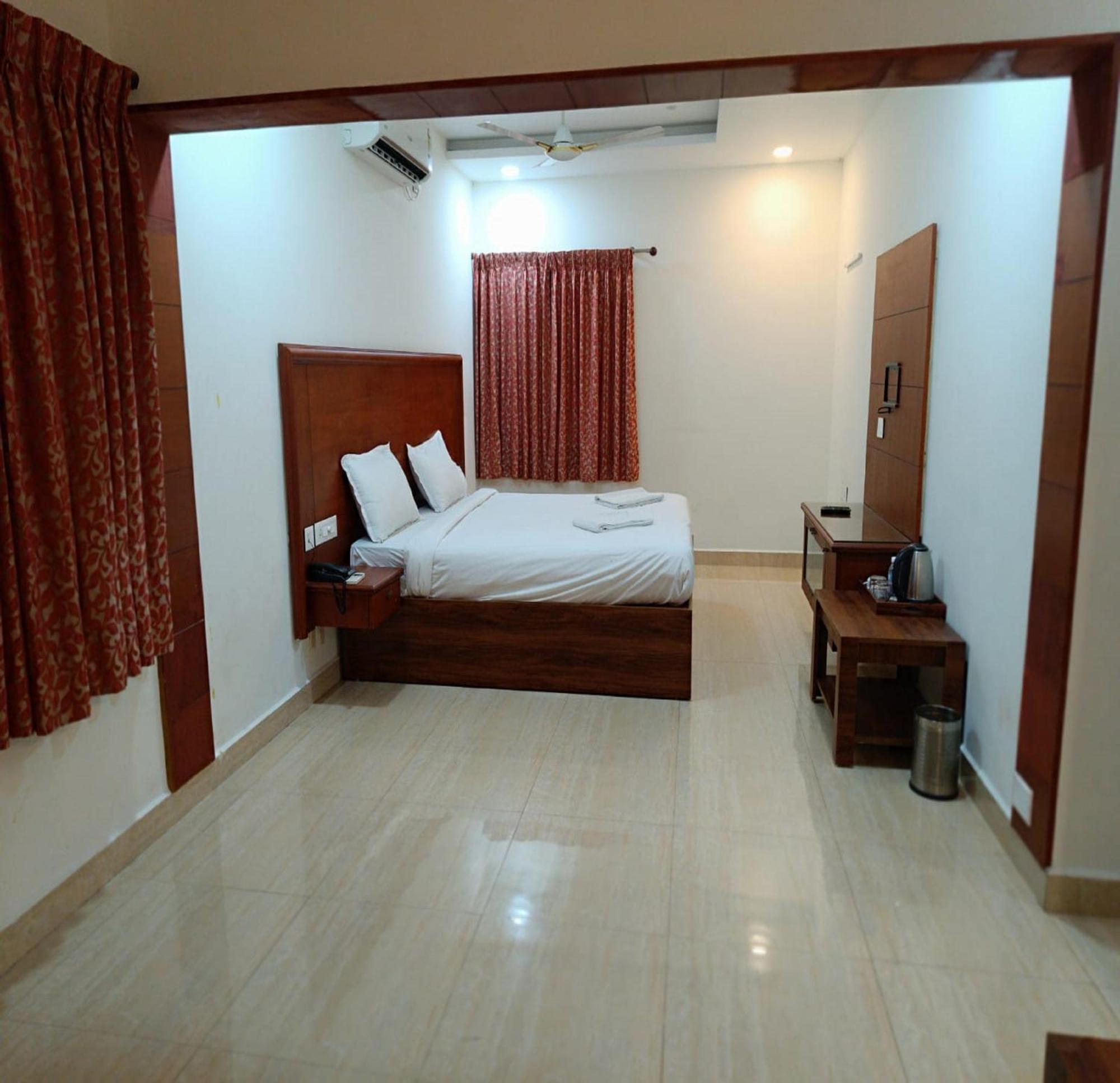 Azhagappa Residency Apartment Pondicherry Exterior photo